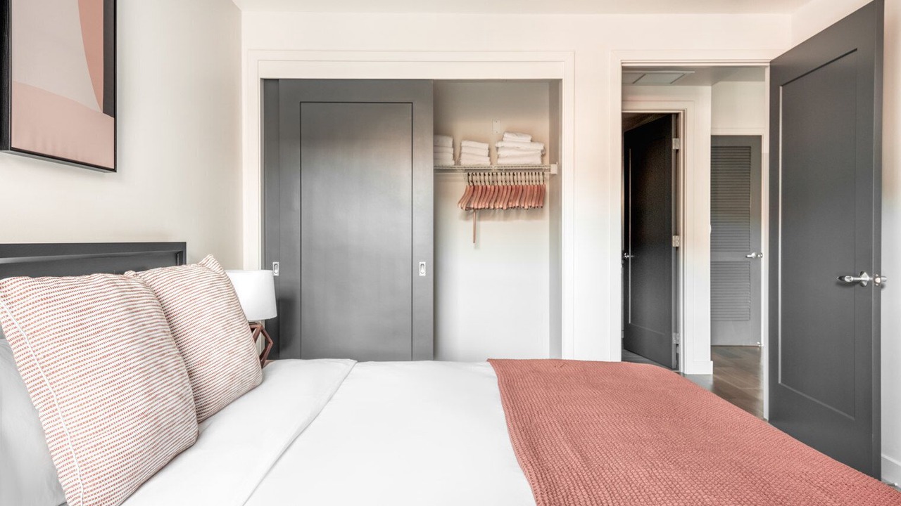 Photo of Bedroom in Hillsdale