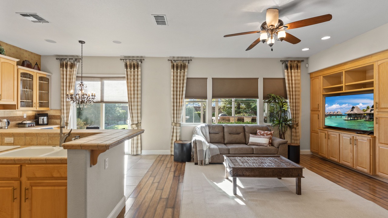 Photo of Livingroom in Folsom