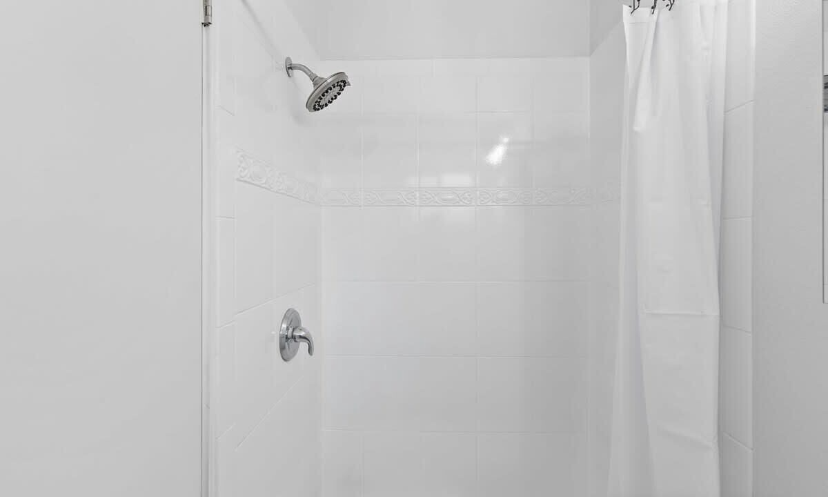 Photo of Bathroom in Hathaway