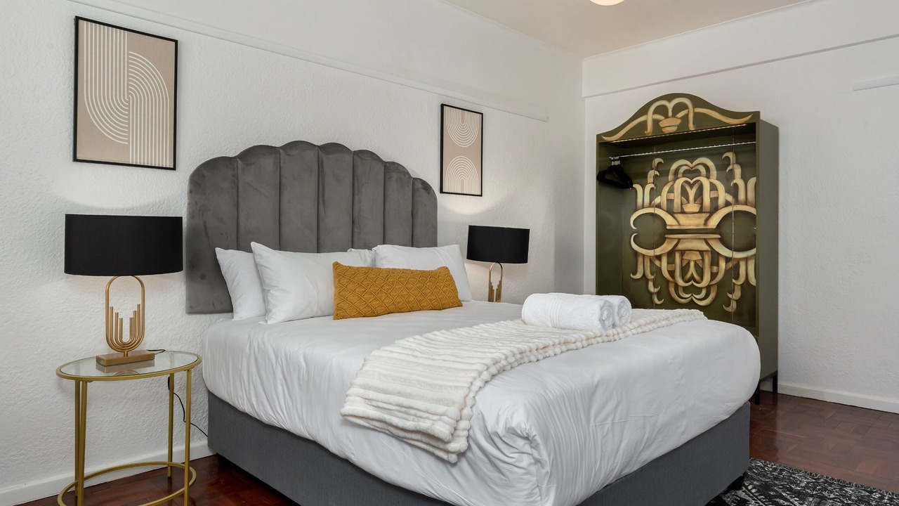 Photo of Bedroom in Three Anchor Bay
