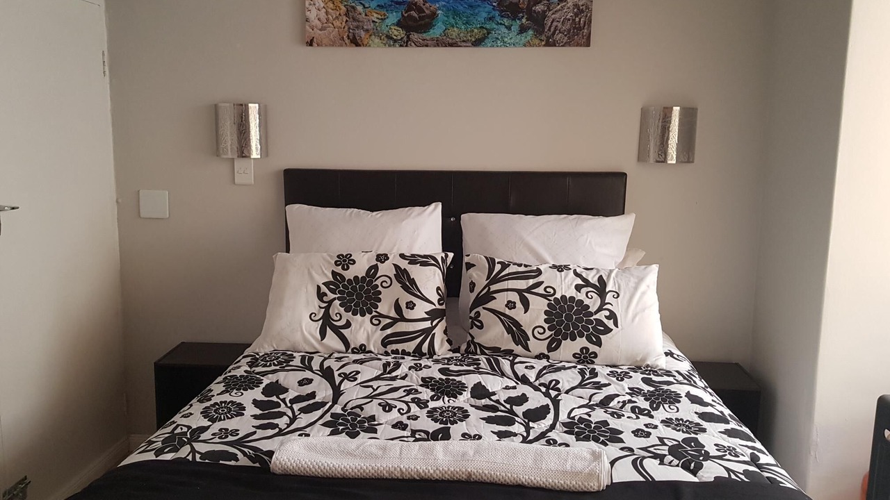 Photo of Bedroom in Croydon