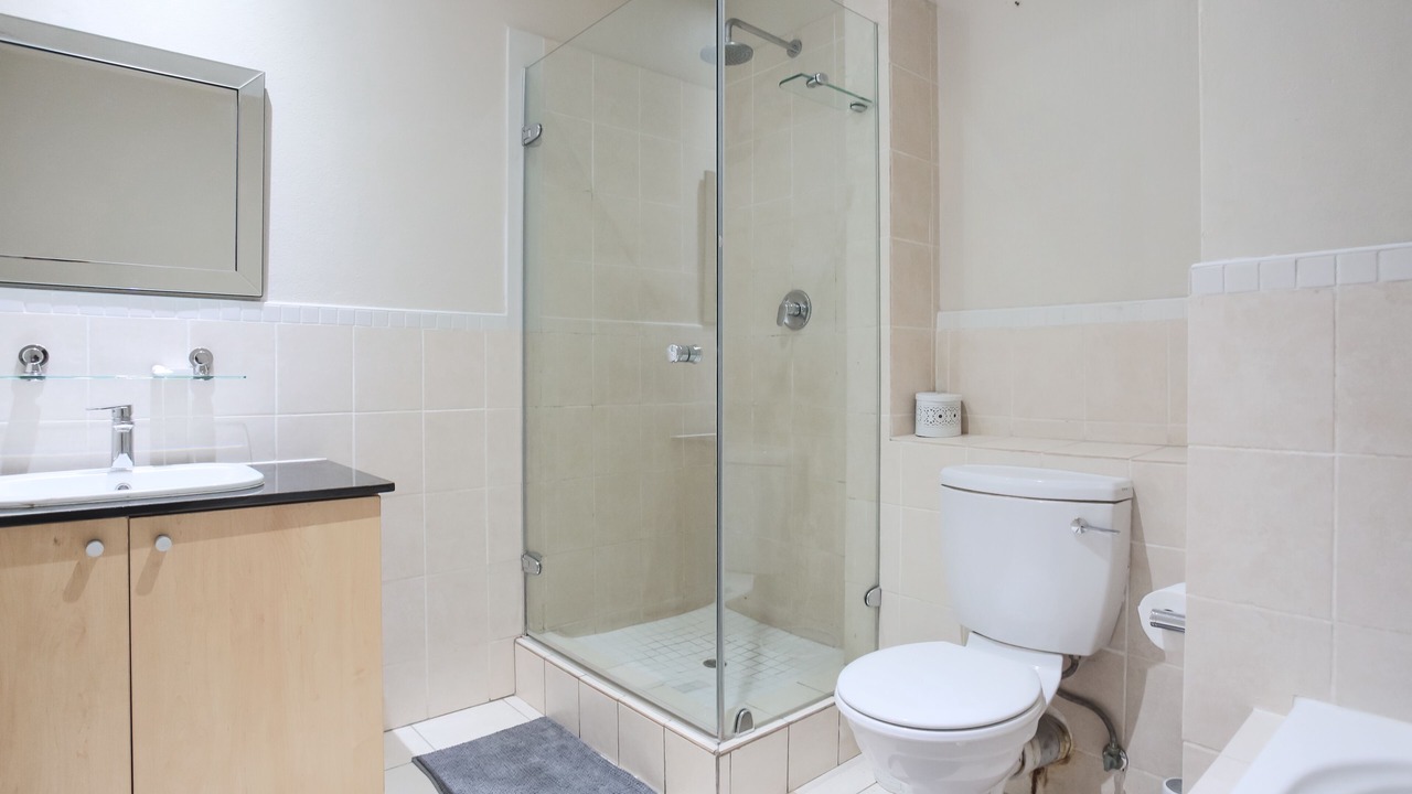 Photo of Bathroom in Sandown