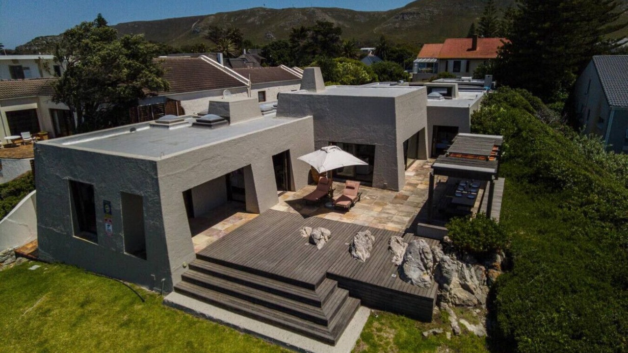 Photo of Others in Hermanus