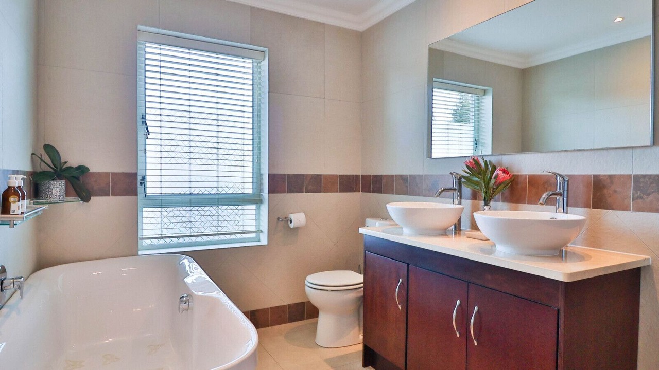 Photo of Bathroom in Voelklip