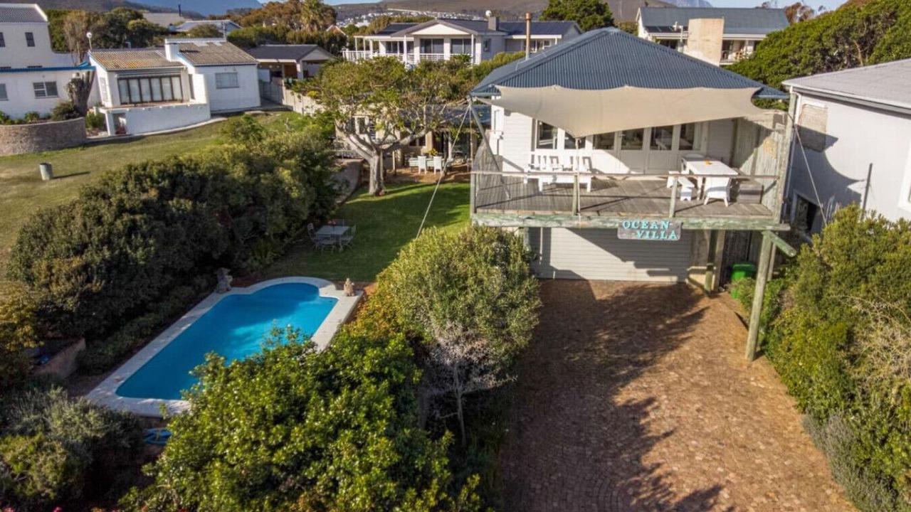Photo of Outdoor in Sandbaai