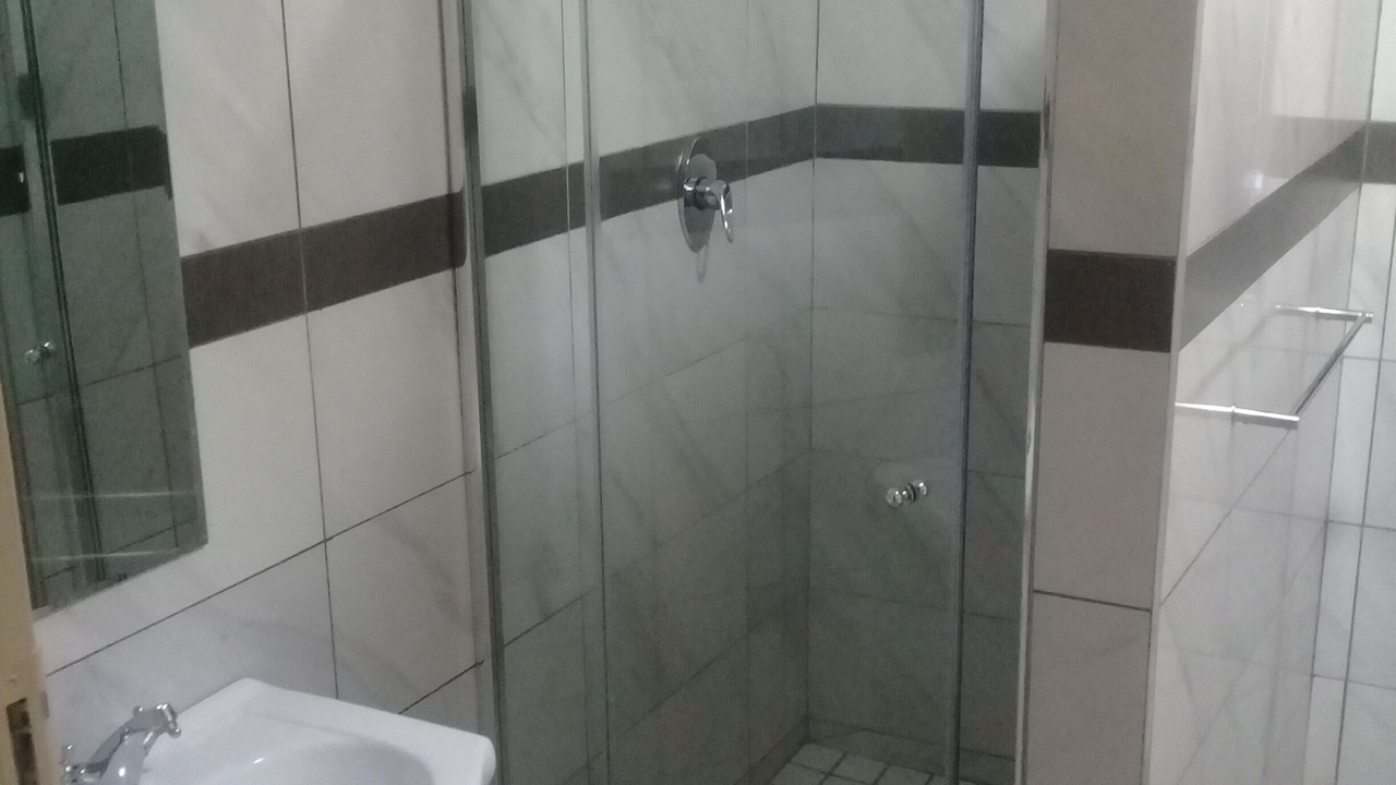 Photo of Bathroom in Greater Johannesburg Metropolitan Area