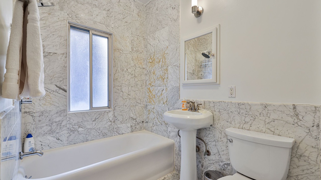Photo of Bathroom in Nob Hill
