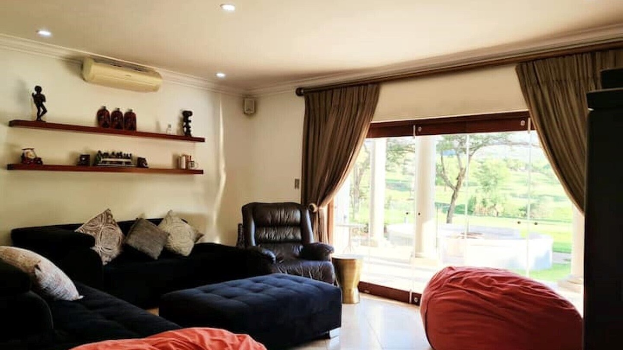 Photo of Livingroom in Hartbeespoort