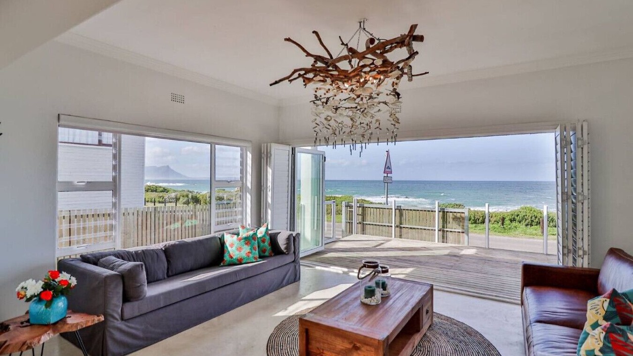 Photo of Livingroom in Kleinmond