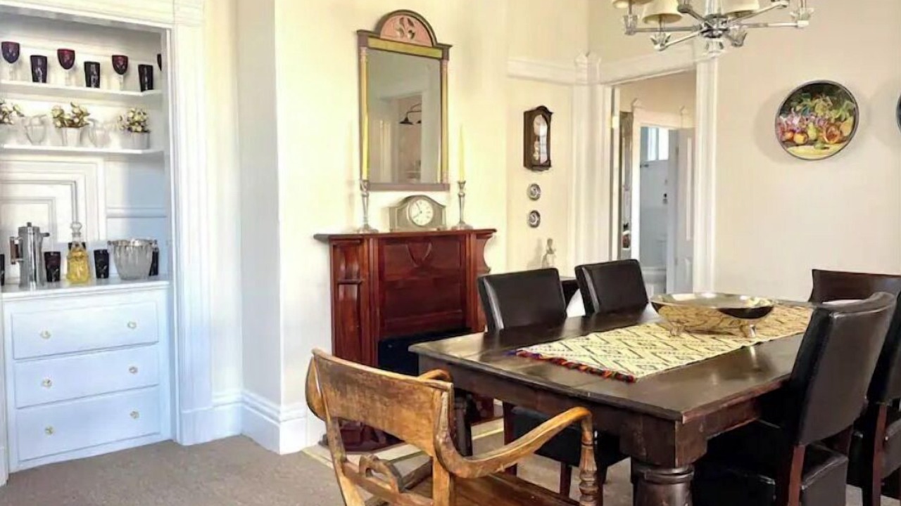 Photo of Bedroom in Oakland