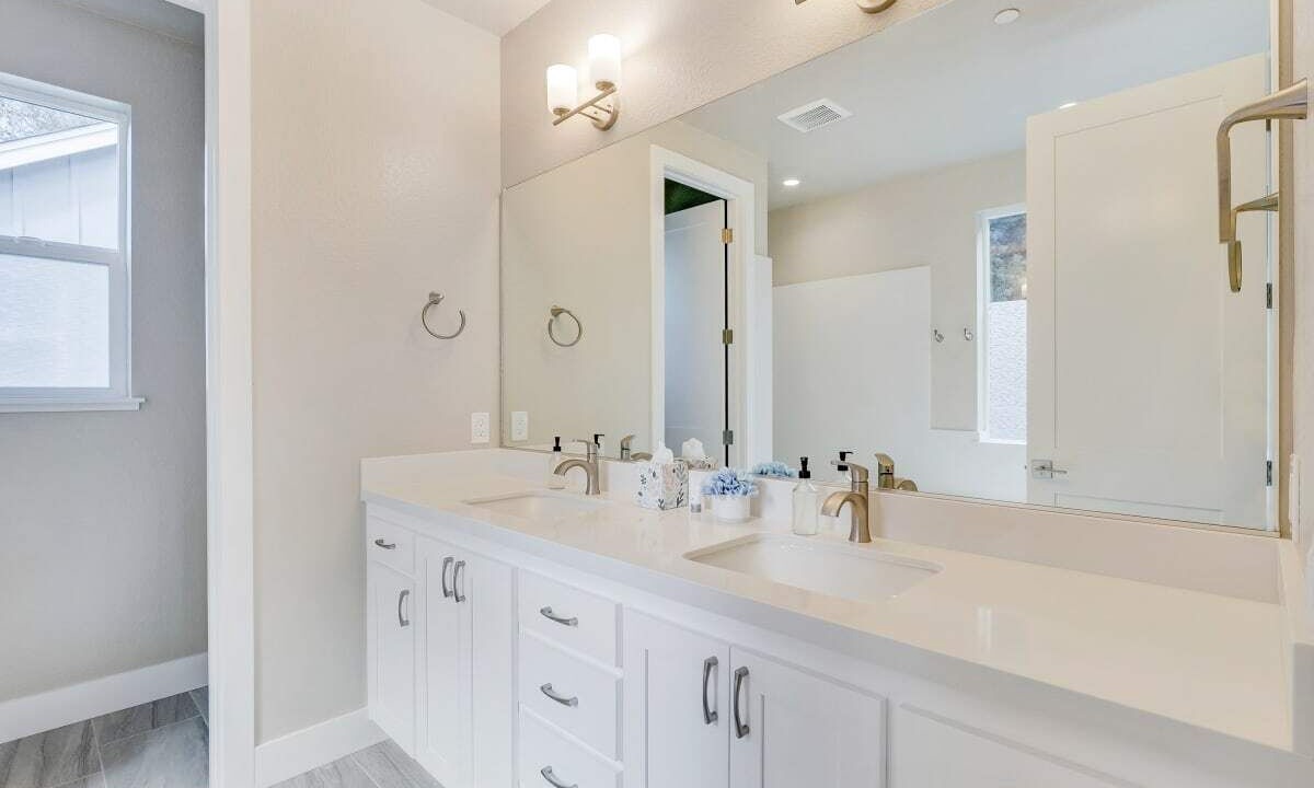 Photo of Bathroom in Forestville