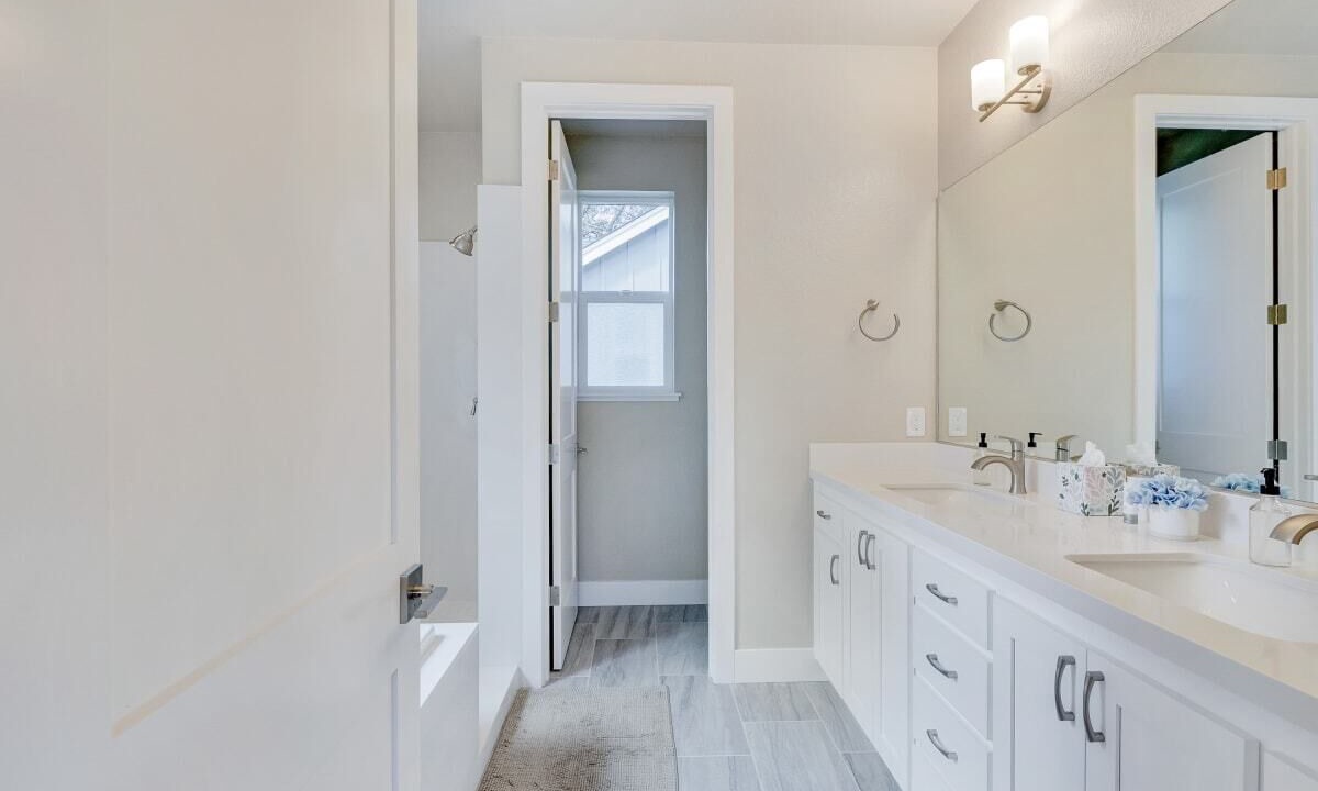 Photo of Bathroom in Forestville