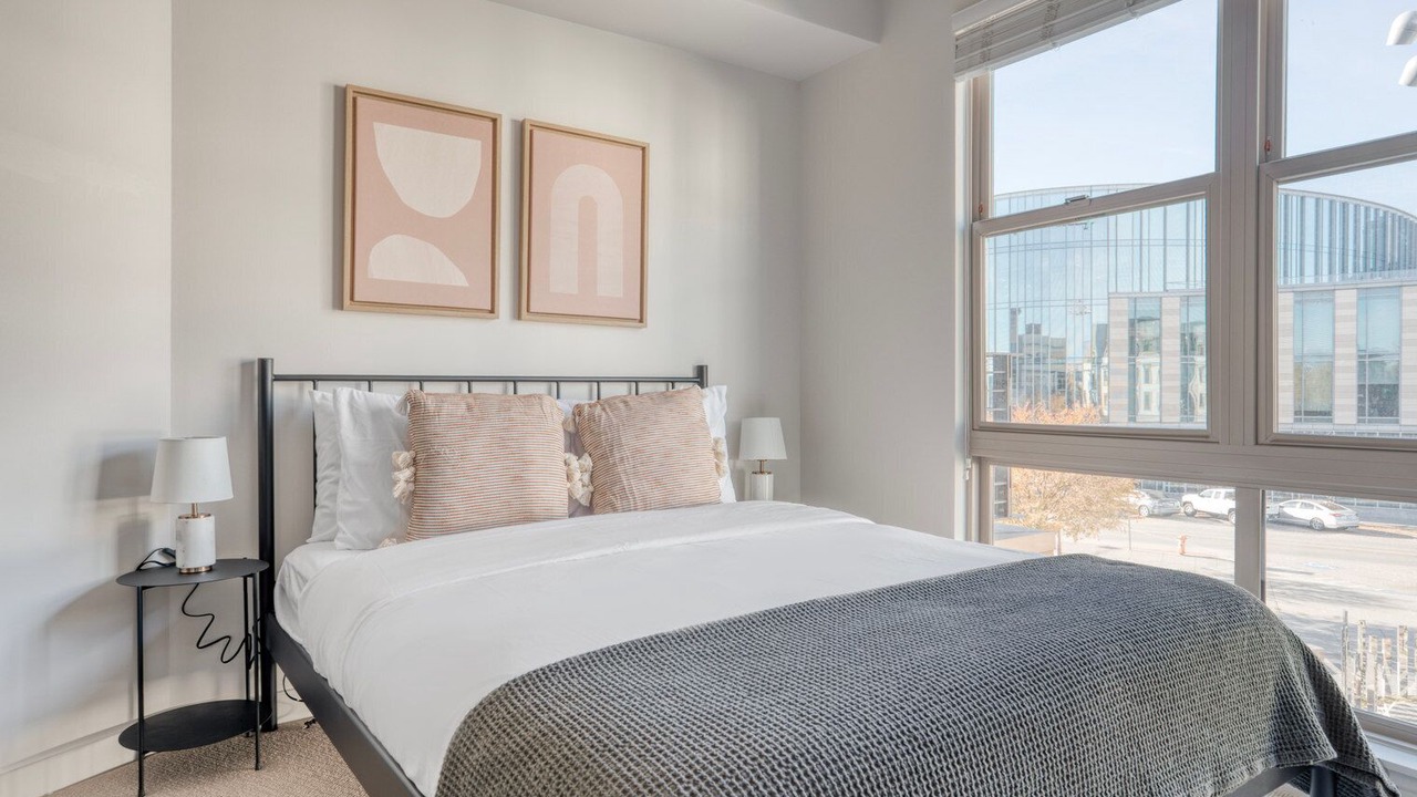 Photo of Bedroom in Hillsdale