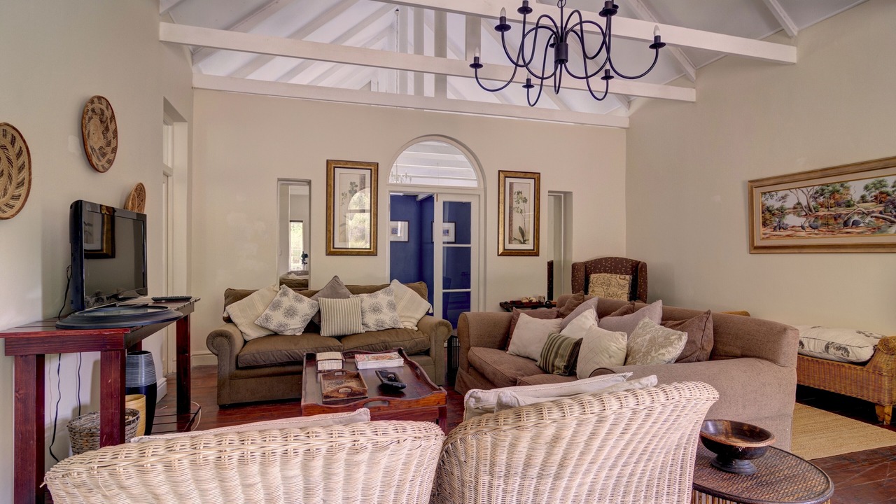 Photo of Livingroom in Stanford