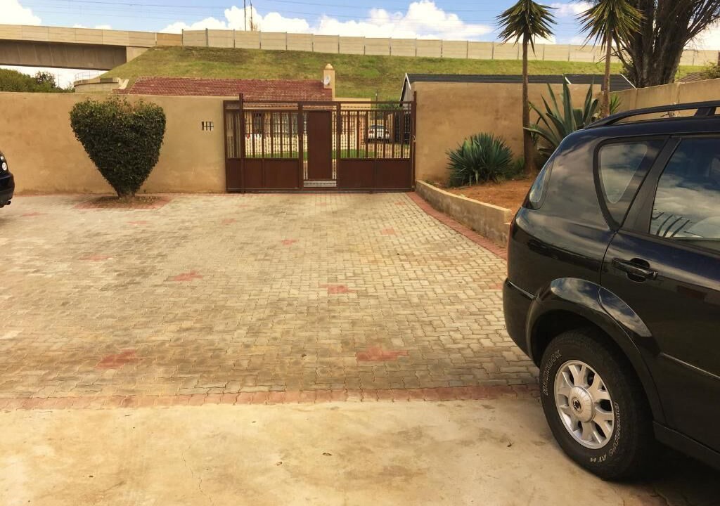 Photo of Outdoor in Kempton Park