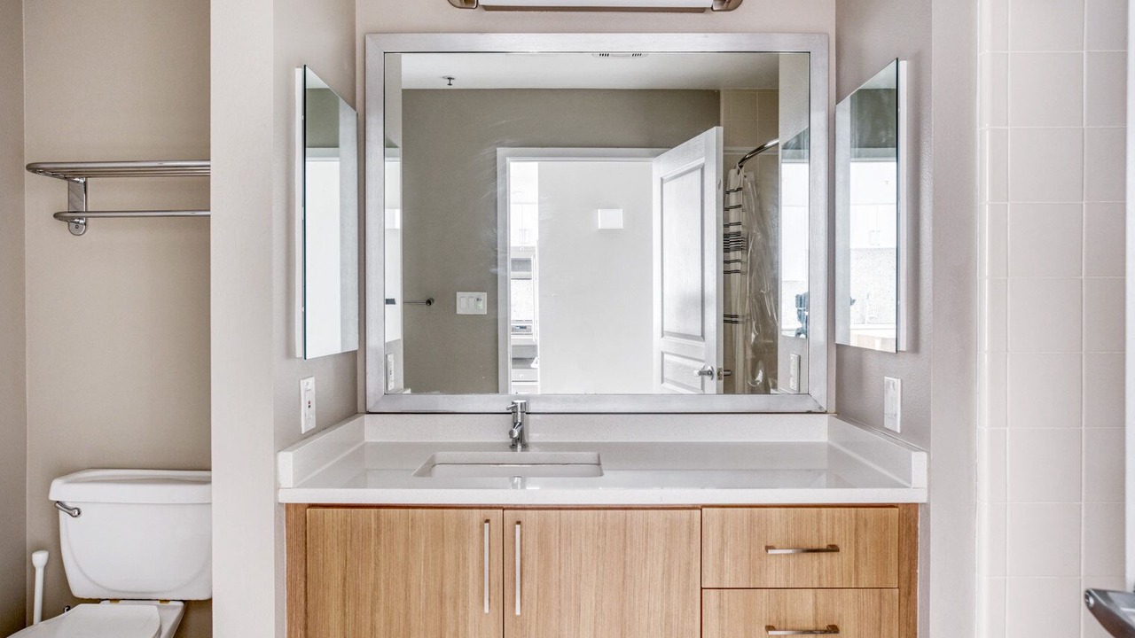 Photo of Bathroom in Mountain View