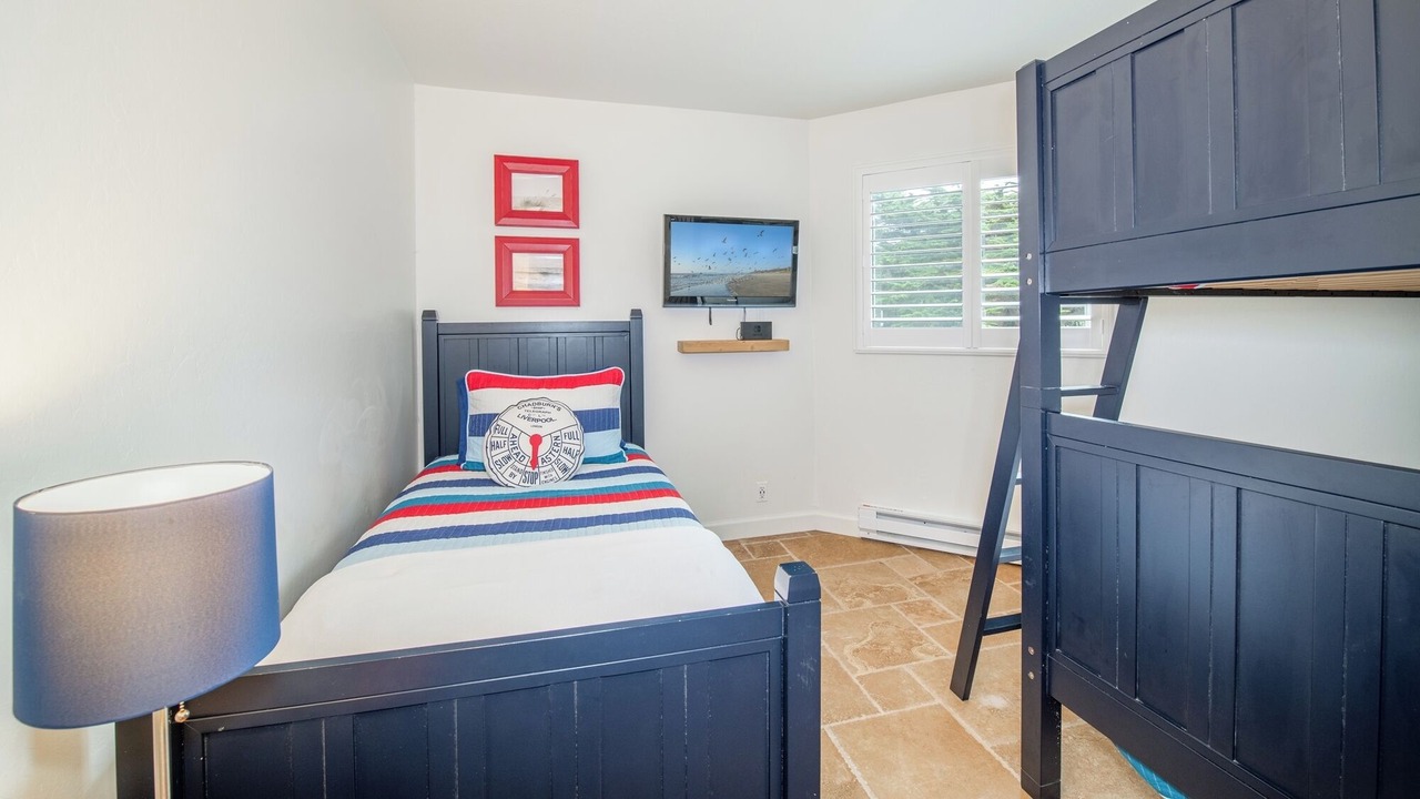 Photo of Bedroom in Pajaro Dunes