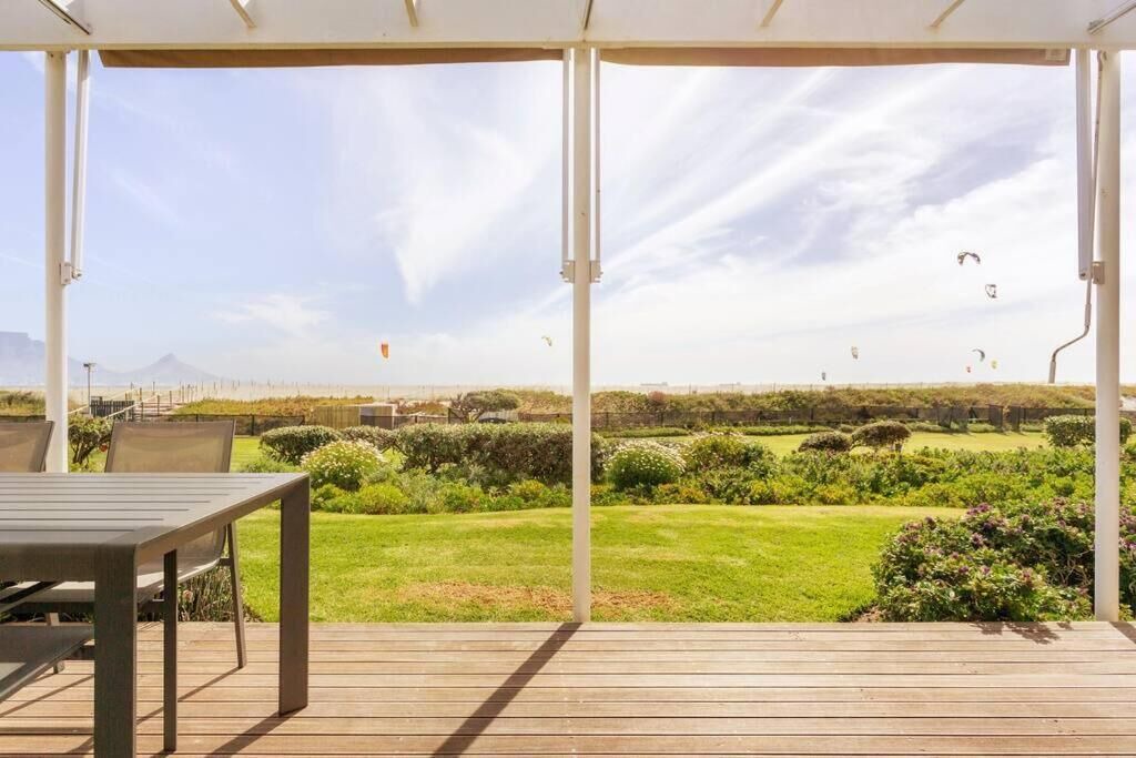 Photo of Outdoor in Bloubergstrand