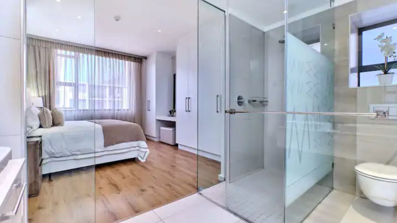 Photo of Bathroom in Greater Johannesburg Metropolitan Area