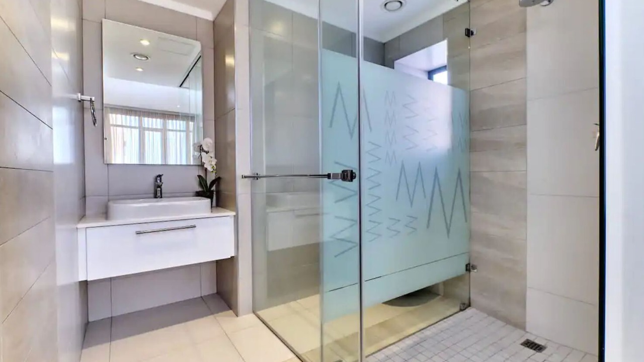 Photo of Bathroom in Greater Johannesburg Metropolitan Area