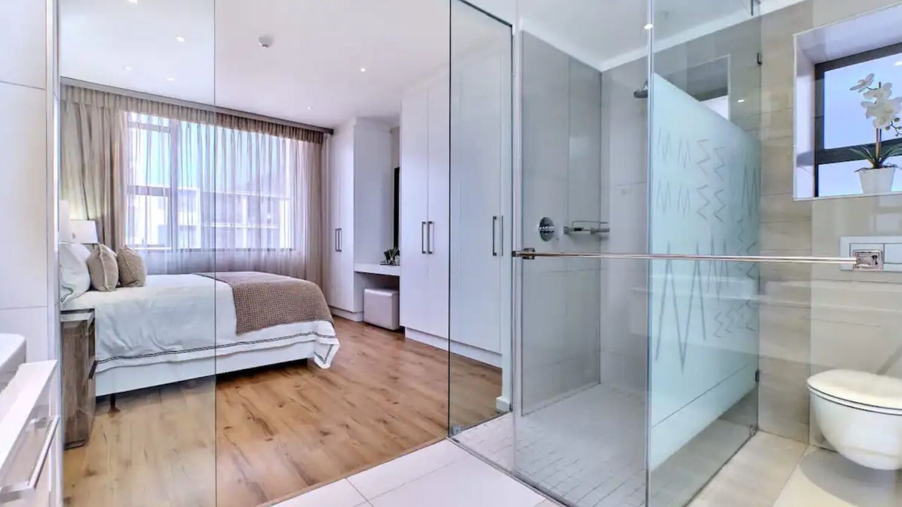 Photo of Bathroom in Greater Johannesburg Metropolitan Area