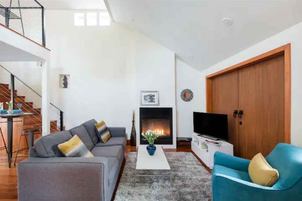 Photo of Livingroom in Mount Carmel
