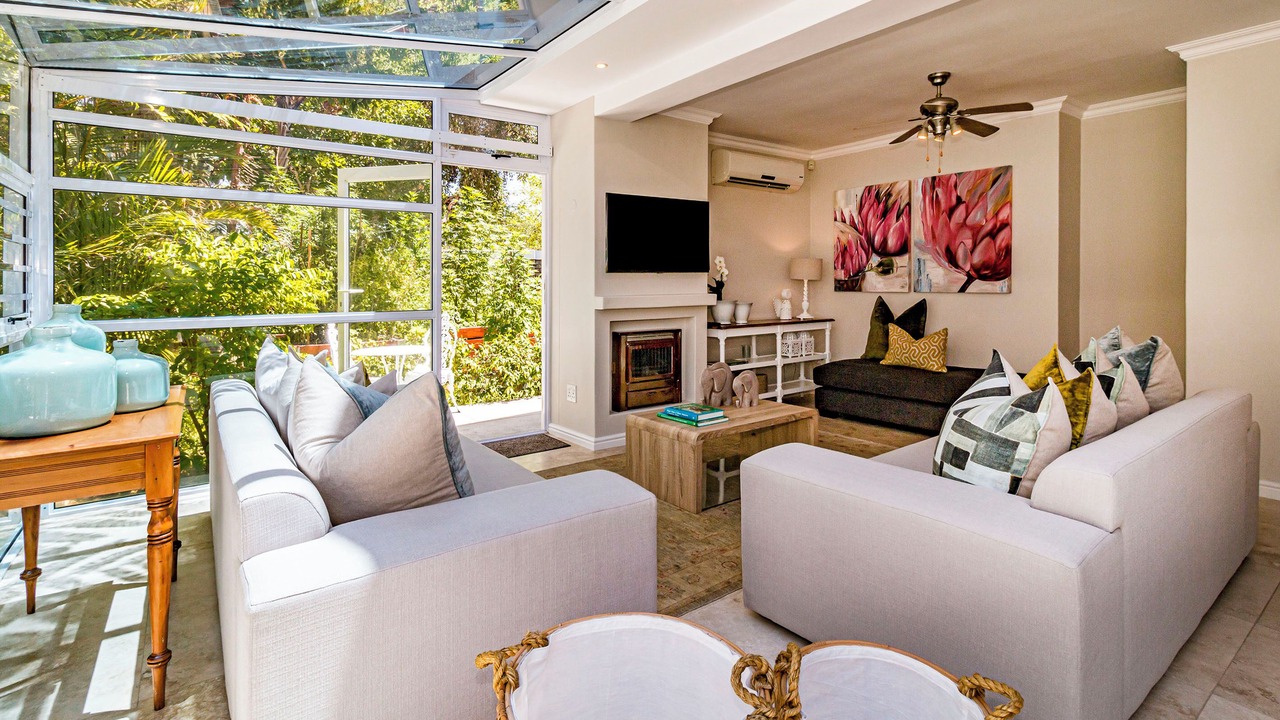 Photo of Livingroom in Somerset West