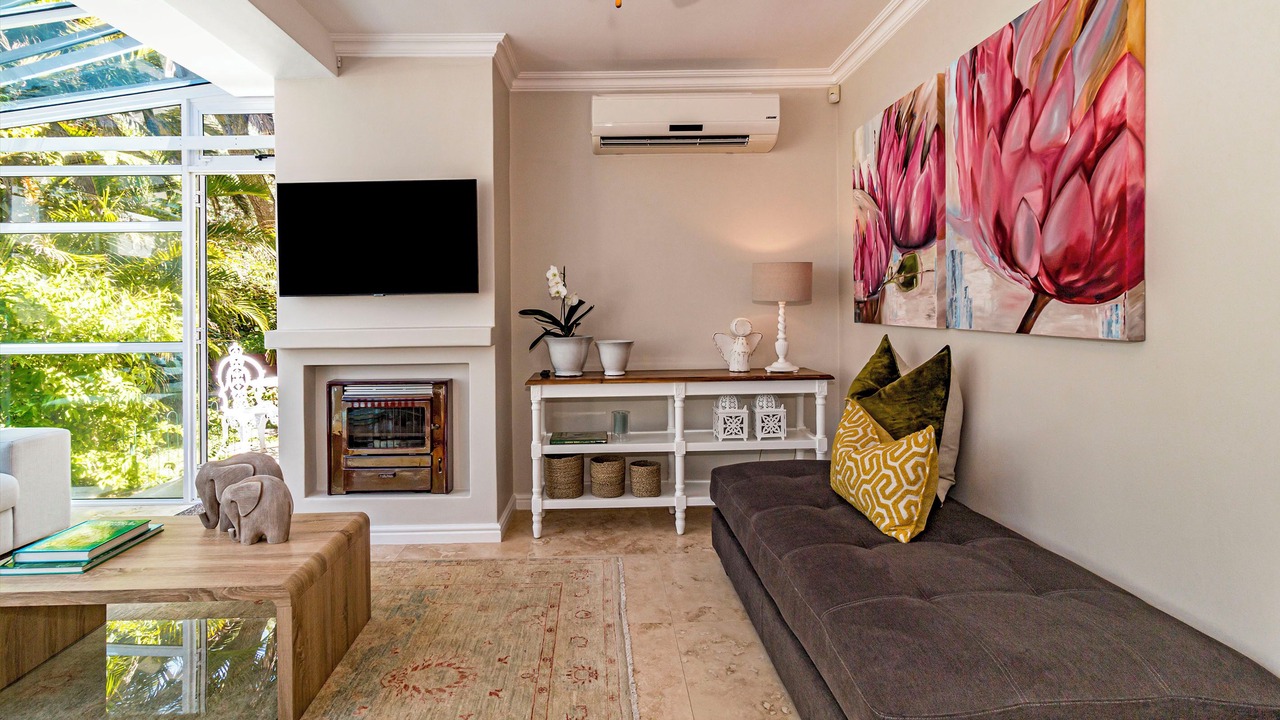 Photo of Livingroom in Somerset West