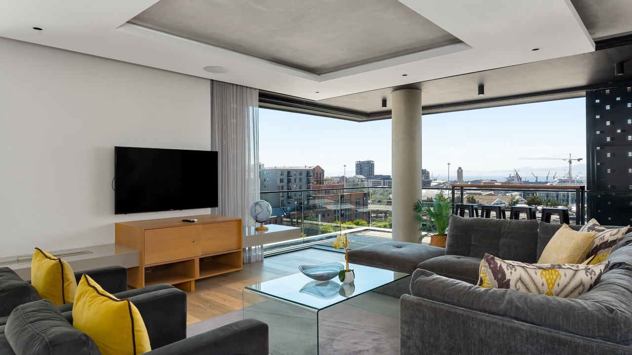 Photo of Livingroom in Cape Town City Centre