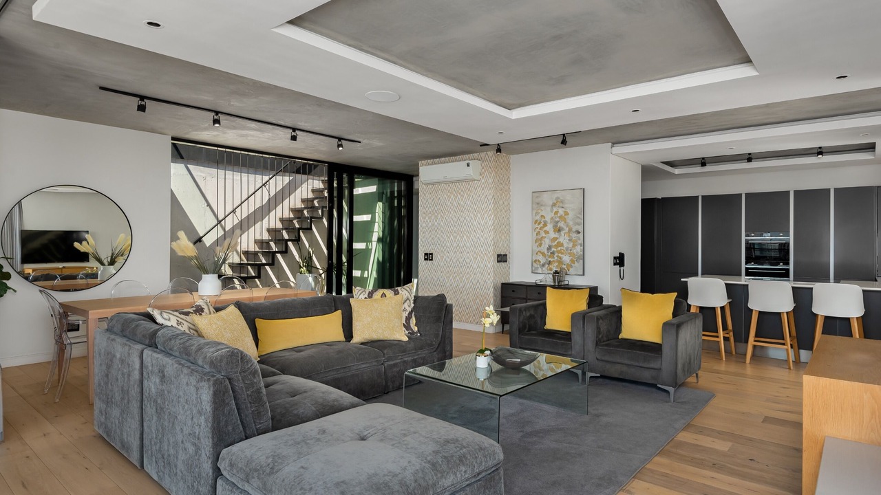 Photo of Livingroom in Cape Town City Centre