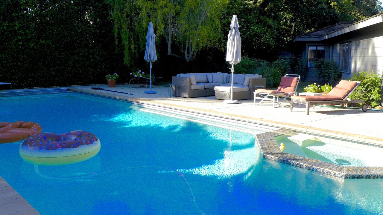 Photo of Outdoor in Leland Manor