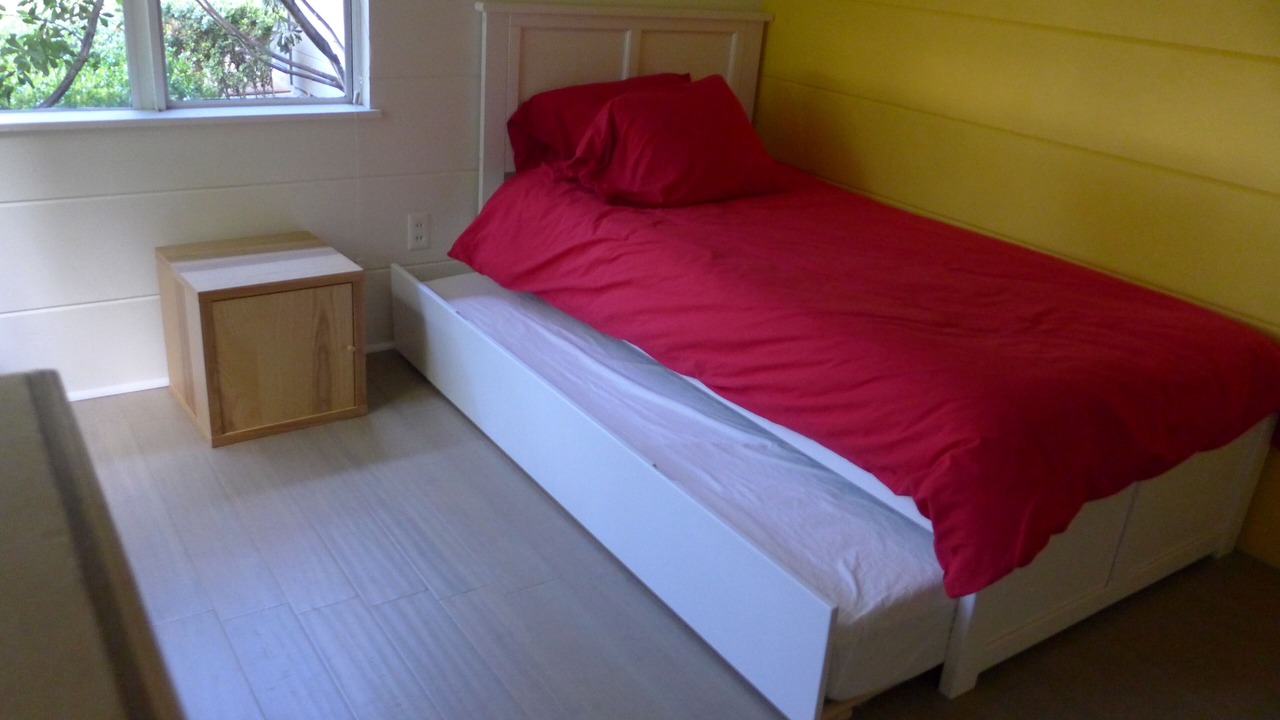 Photo of Bedroom in Leland Manor