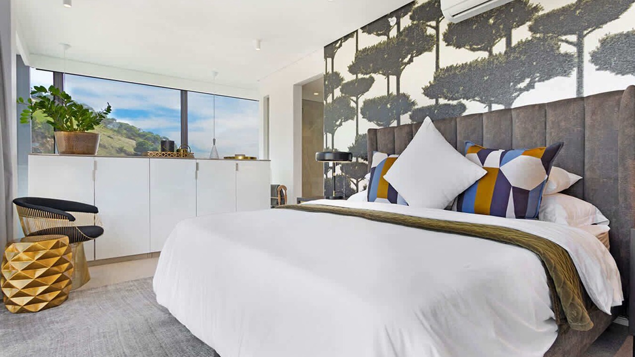 Photo of Bedroom in Bantry Bay