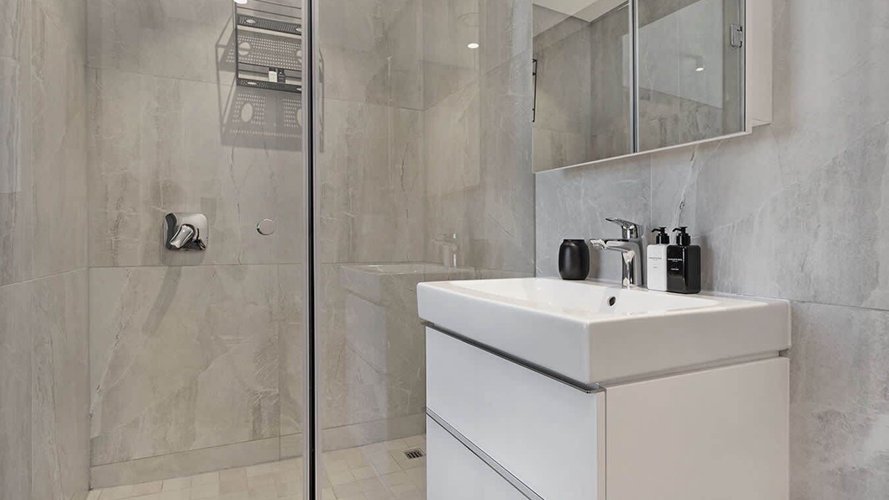 Photo of Bathroom in Bantry Bay