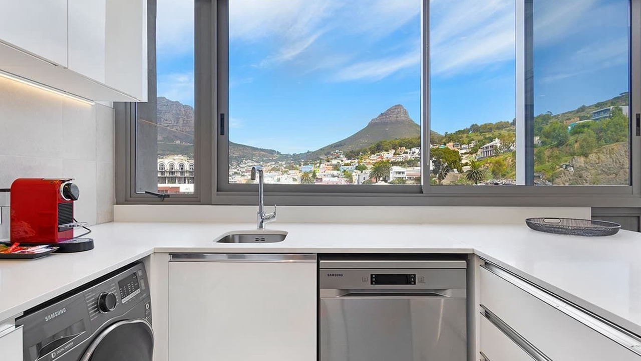 Photo of Kitchen in Bantry Bay
