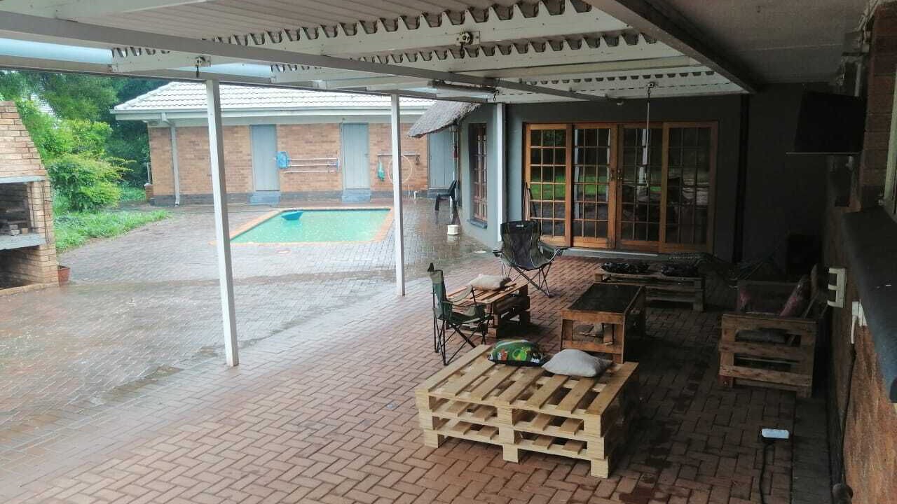 Photo of Patio Balcony in Three Rivers
