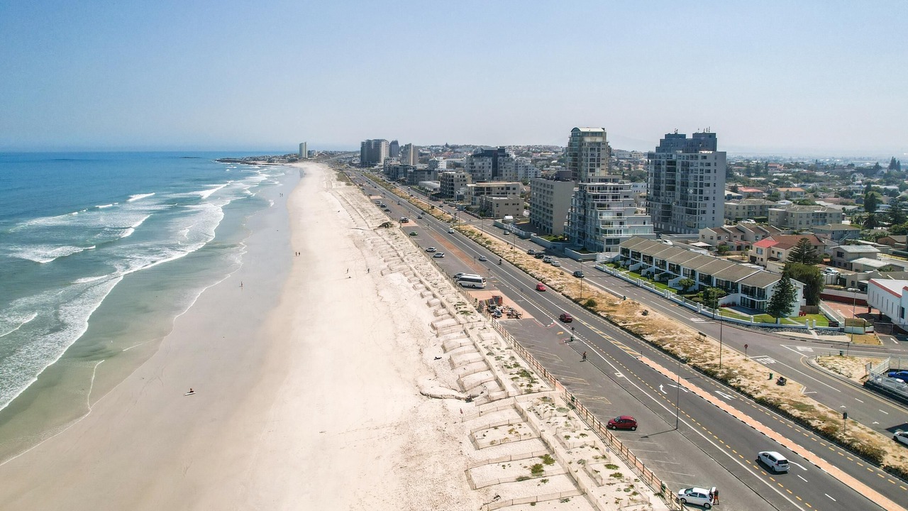 Photo of Others in Bloubergstrand