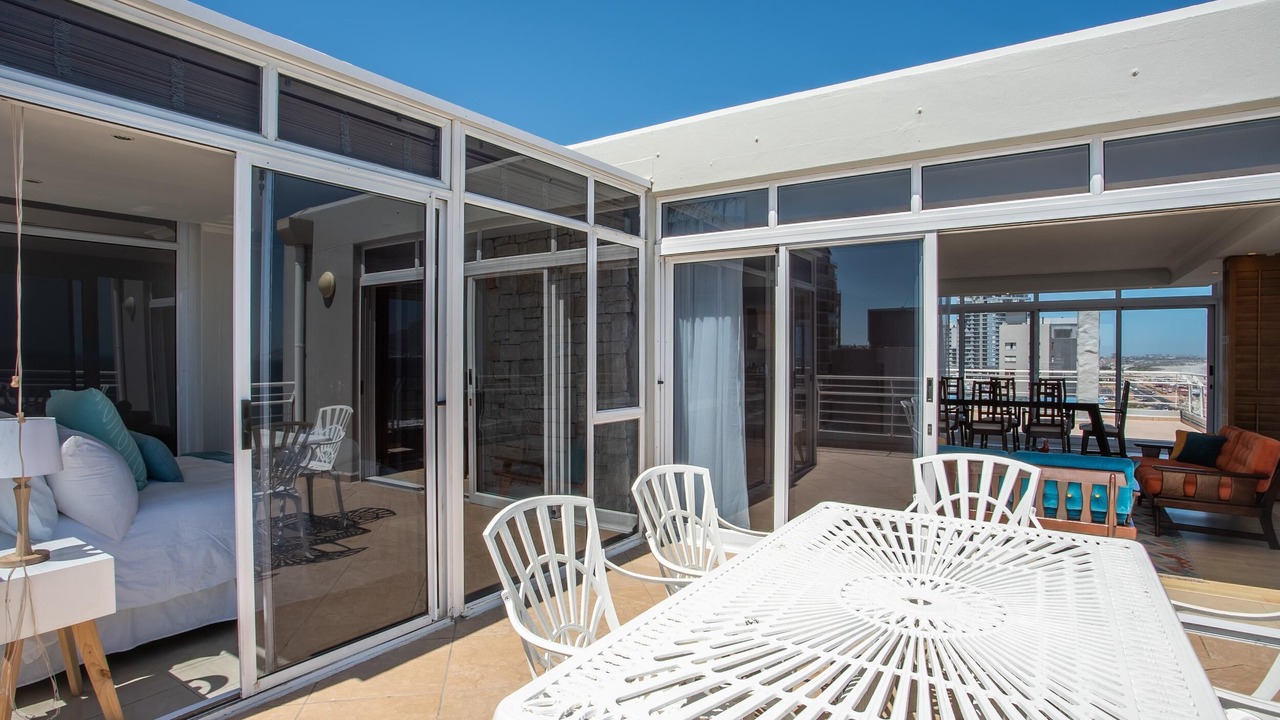 Photo of Outdoor in Bloubergstrand