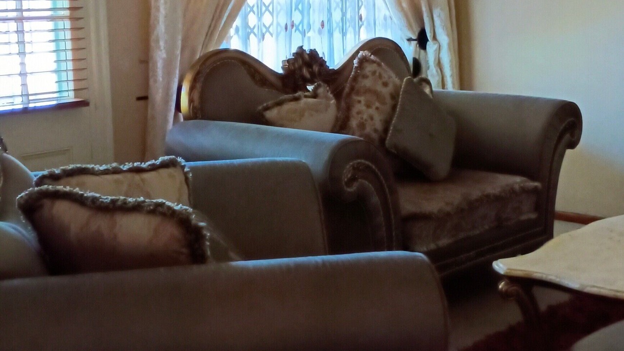 Photo of Livingroom in King William's Town