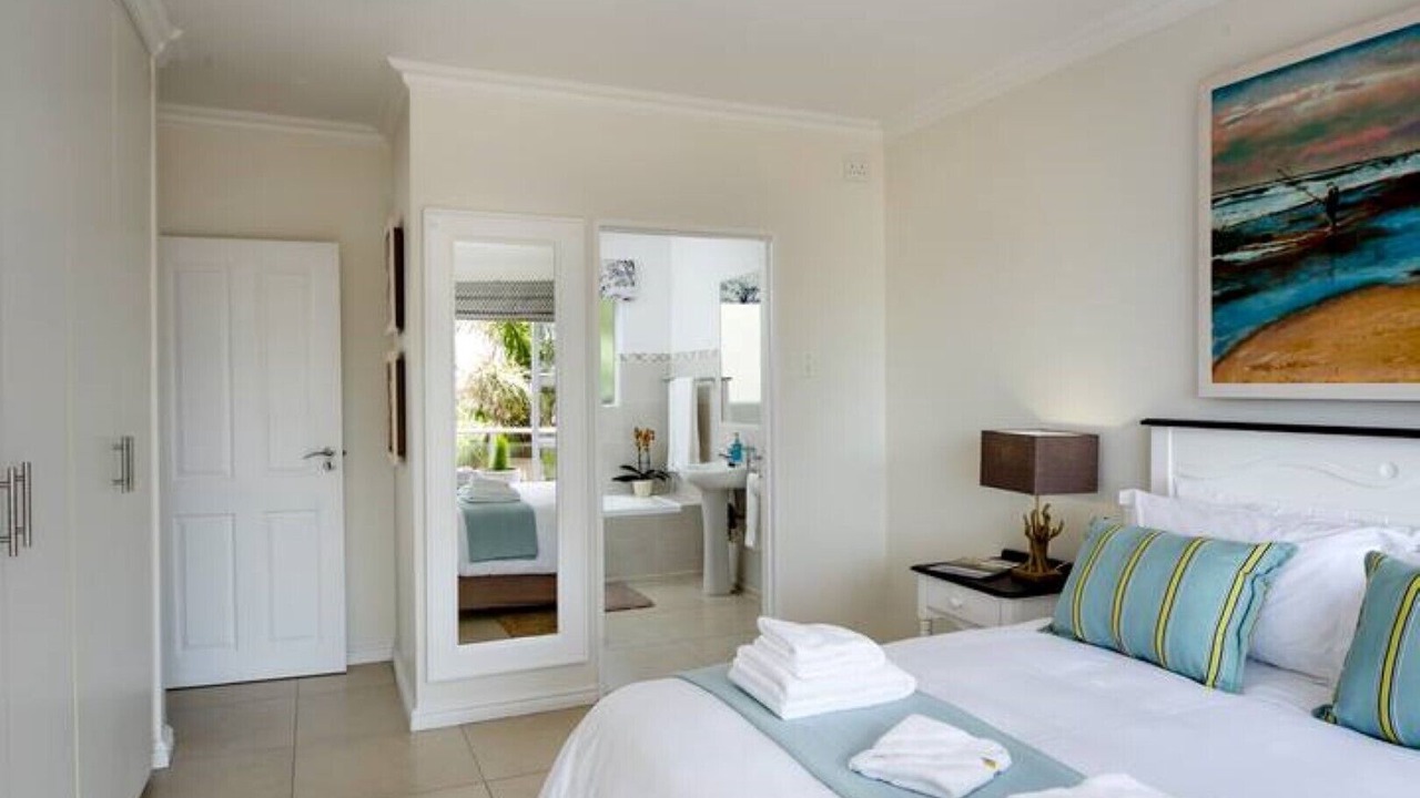 Photo of Bedroom in Illovo Beach