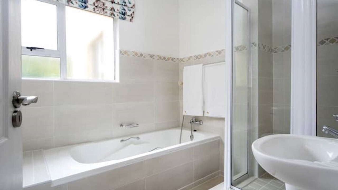 Photo of Bathroom in Illovo Beach