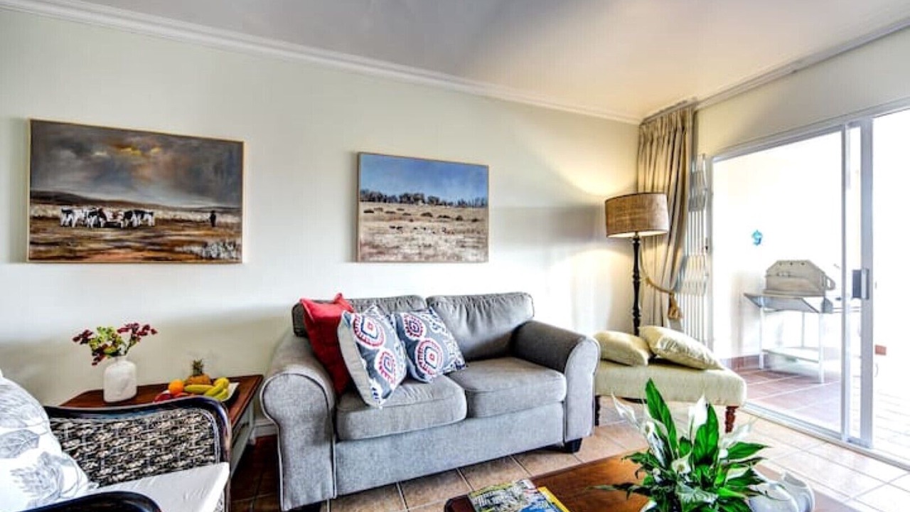 Photo of Livingroom in Illovo Beach