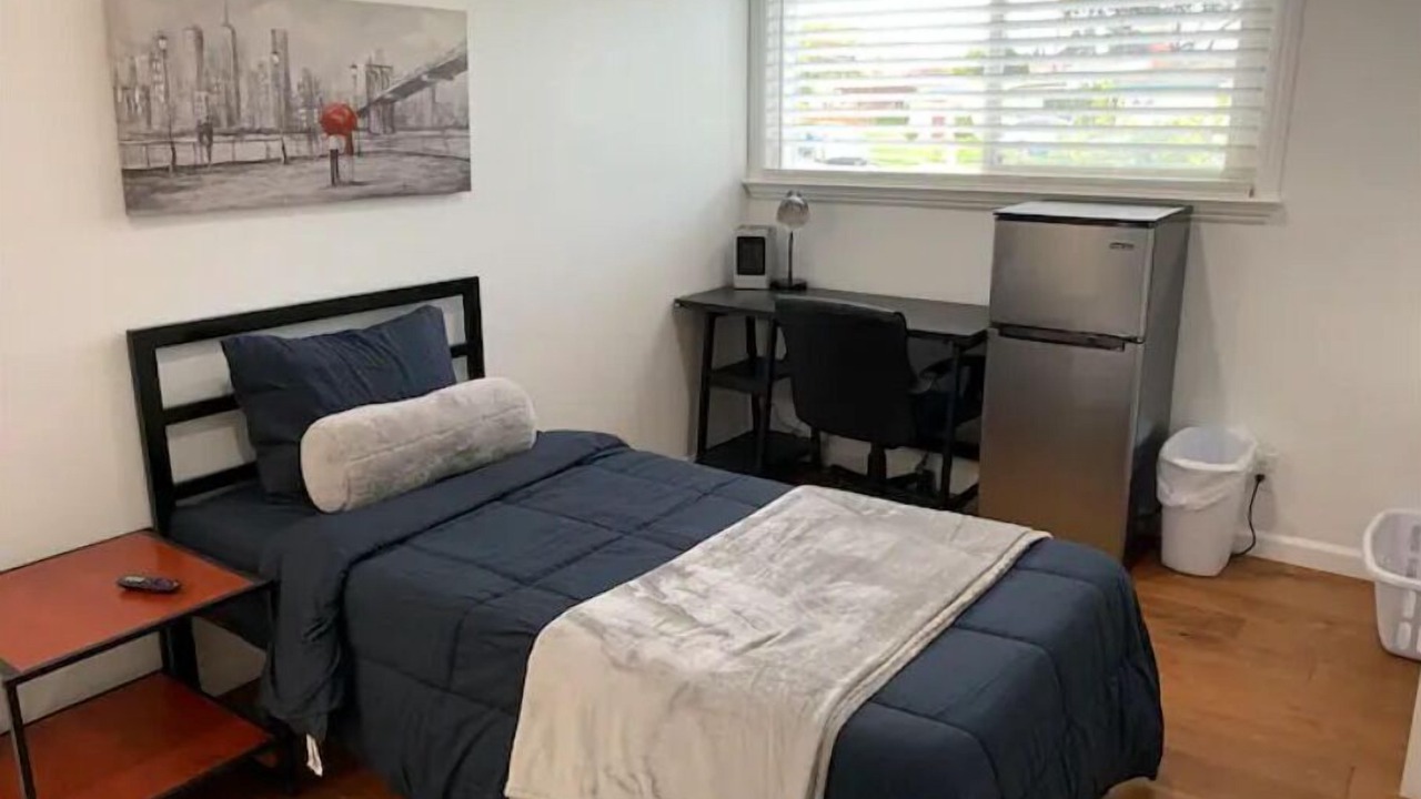 Photo of Bedroom in Castro Valley