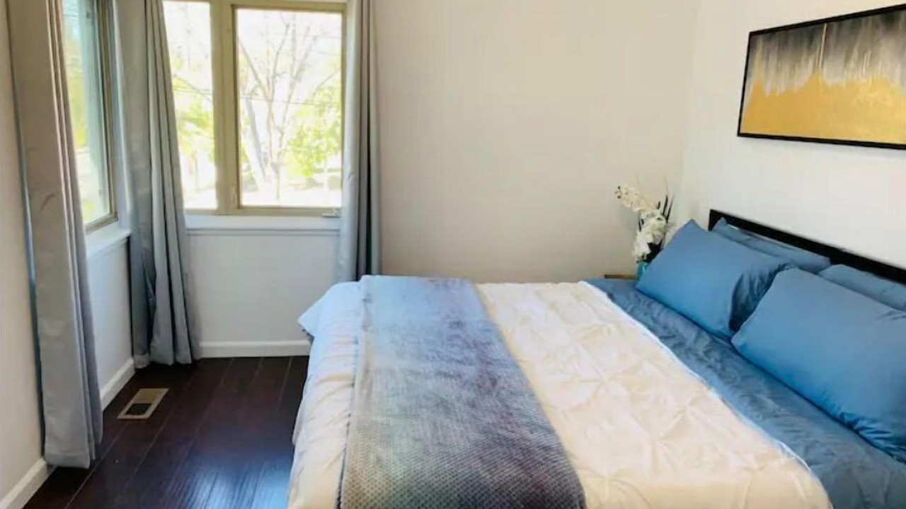 Photo of Bedroom in Castro Valley