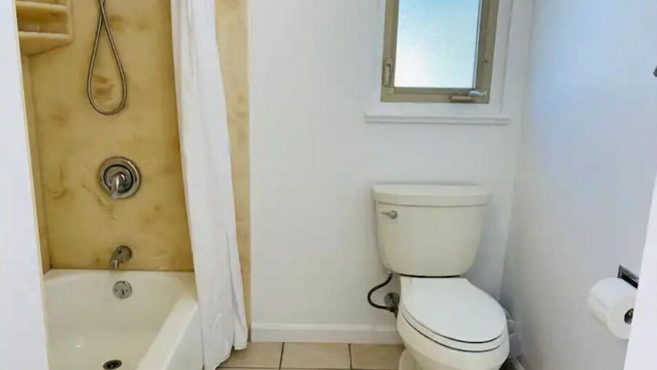 Photo of Bathroom in Castro Valley