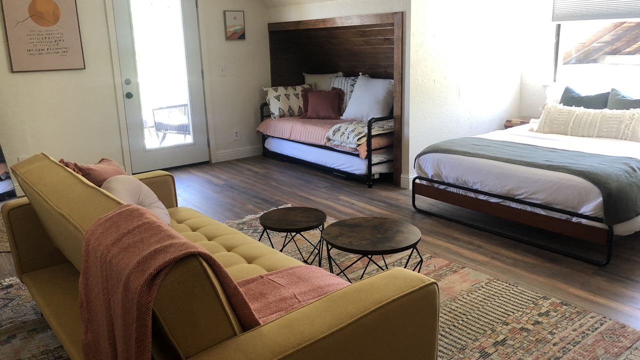 Photo of Bedroom in Cedar Ridge