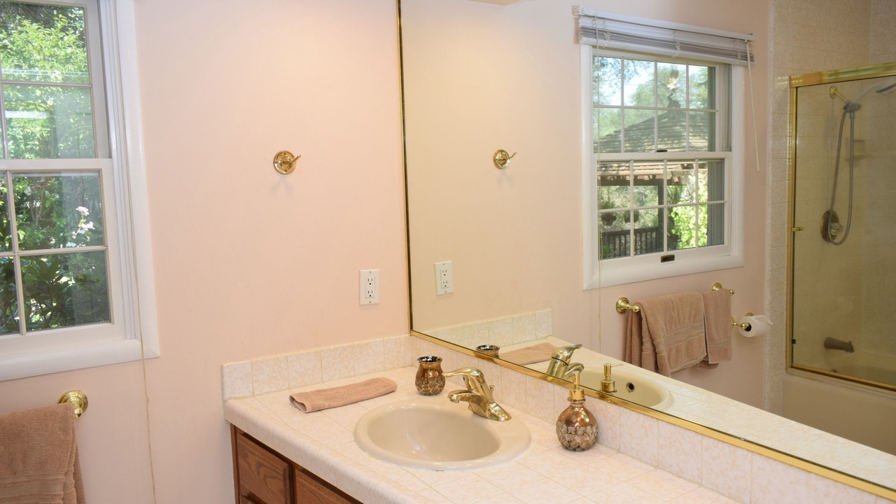 Photo of Bathroom in Saratoga