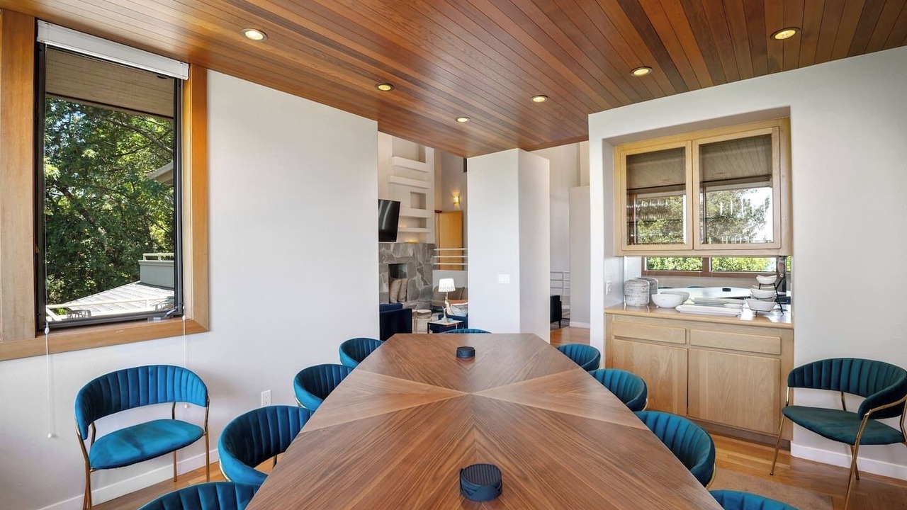 Photo of Bedroom in Santa Rosa