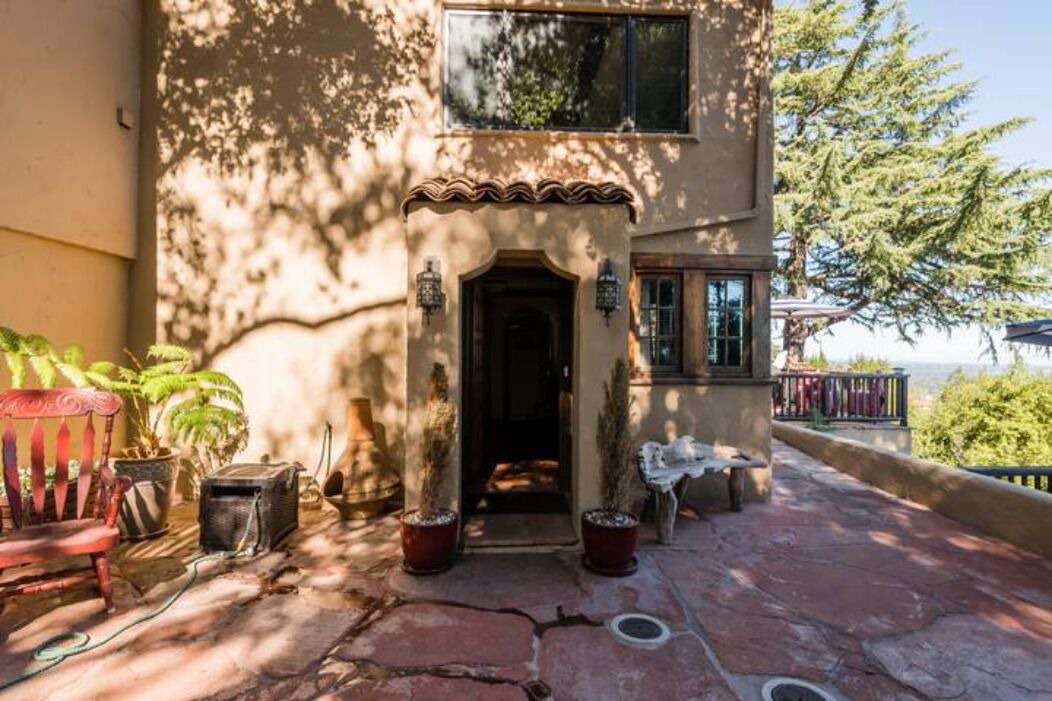 Photo of Patio Balcony in Los Gatos