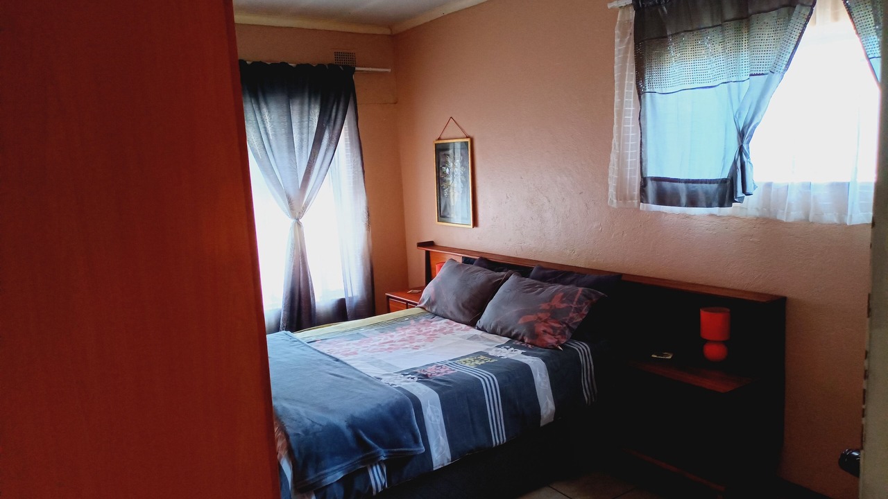 Photo of Bedroom in Rustenburg